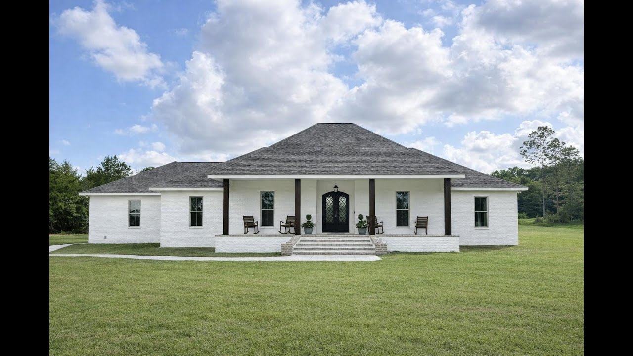 Private Estate in Lucedale, MS Property Fly Through