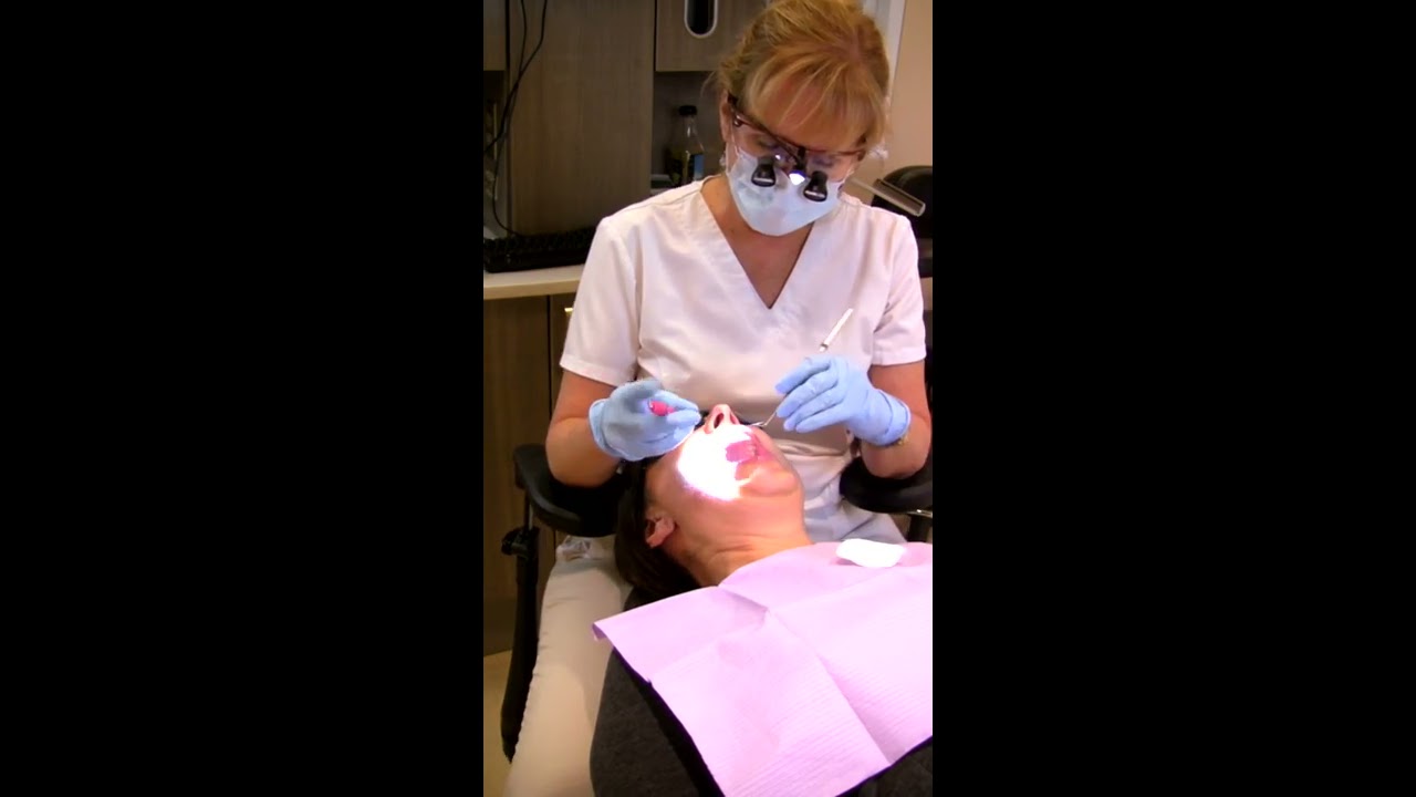 Dental chair adjustment - prevention of MSD (v17)