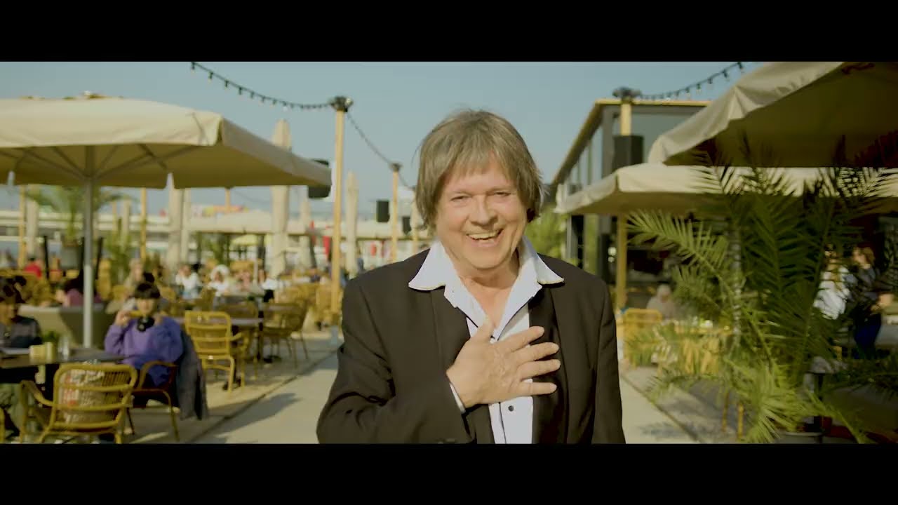 Wally Mckey - Mama Lorraine 2.0 (officiële videoclip)