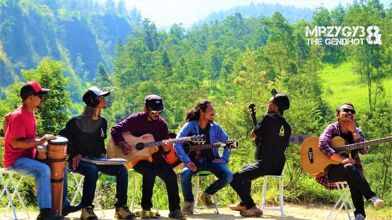 Gereja Tua Acoustic Pengamen Jos The Gendhot