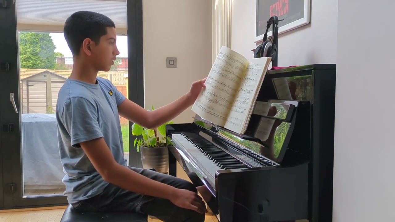 Agastya Iyer Grade 8 Trinity  performance - Distinction (93/100), Piano, London.