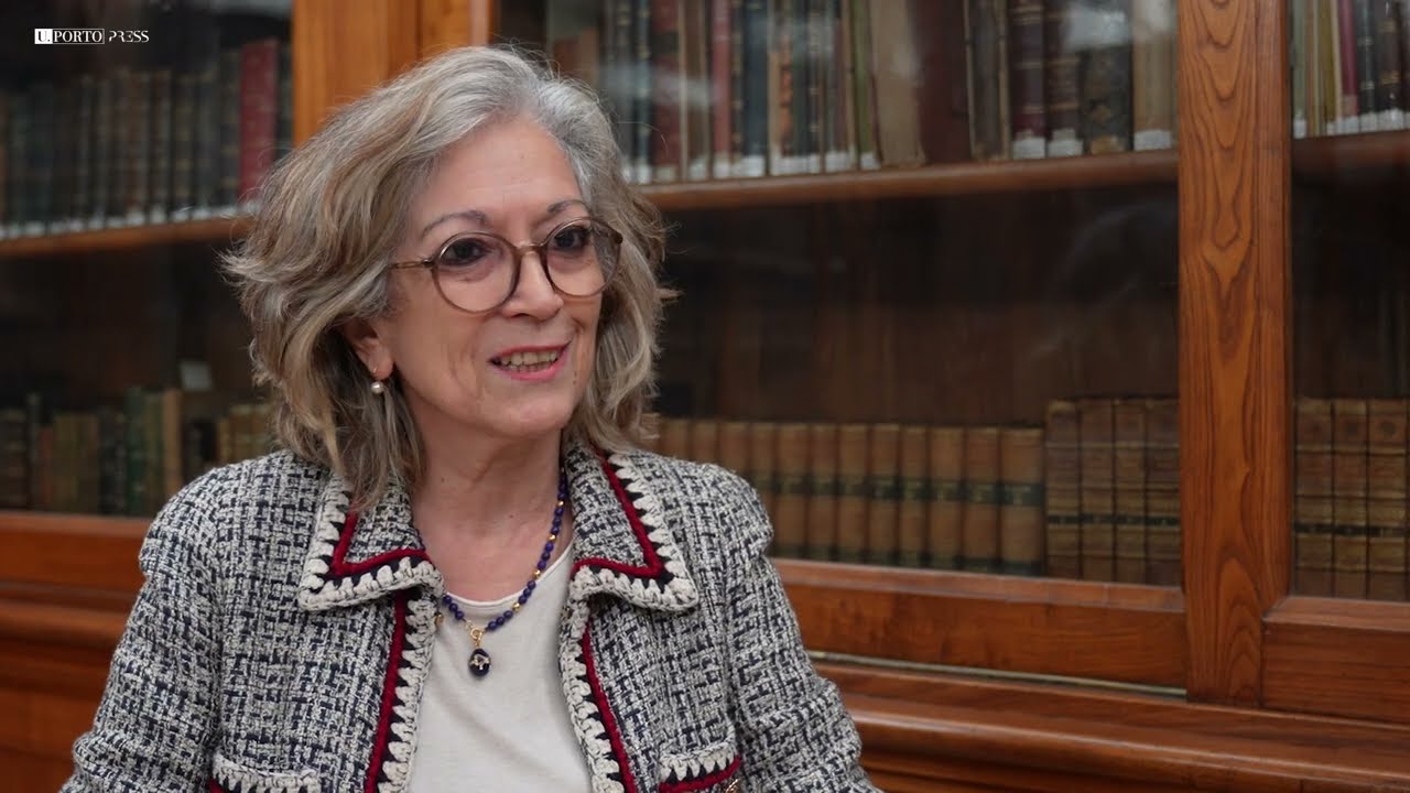 U.Porto Press: 𝐔𝐦 𝐋𝐢𝐯𝐫𝐨, 𝐃𝐨𝐢𝐬 𝐌𝐢𝐧𝐮𝐭𝐨𝐬 