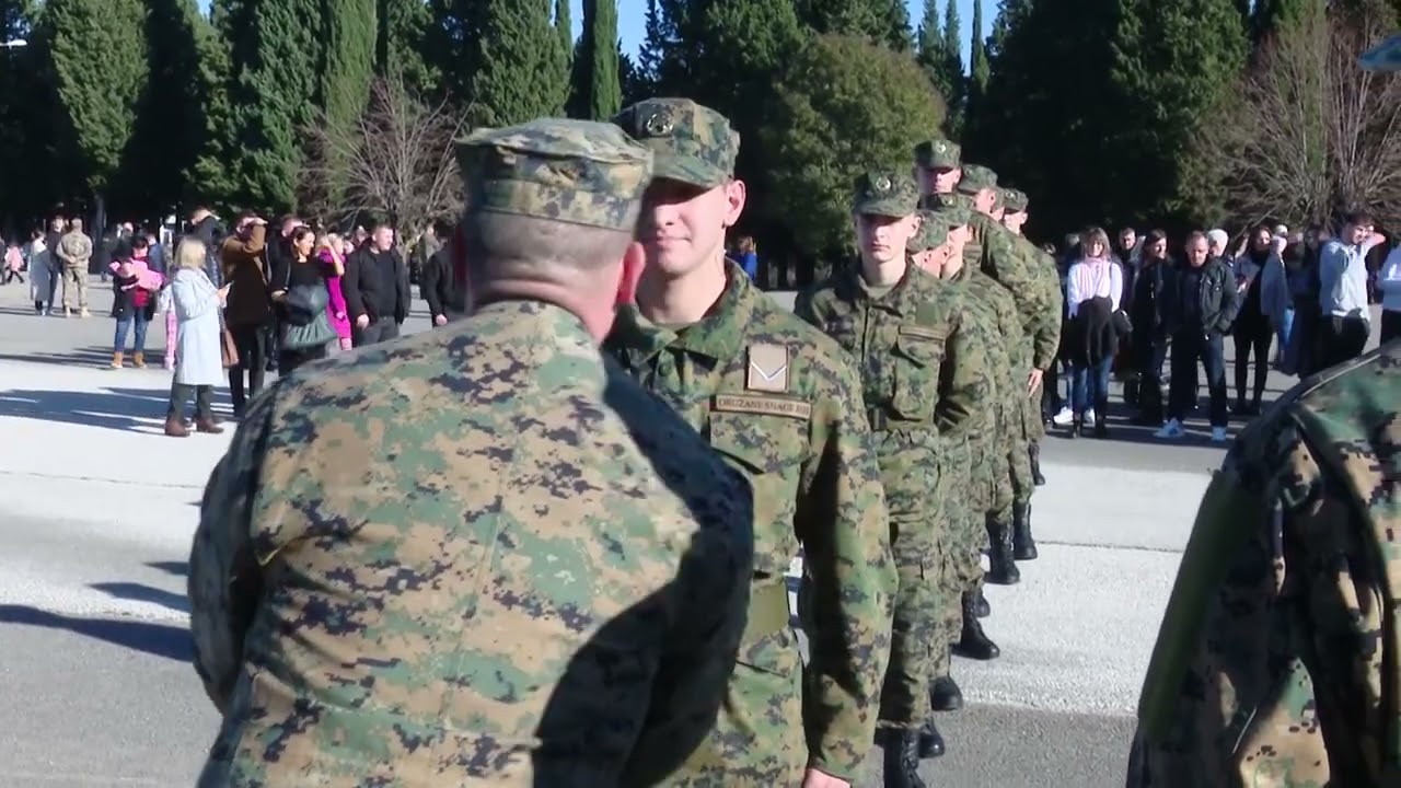 Ministar odbrane Bih Zukan Helez na svečanoj ceremoniji u Čapljini