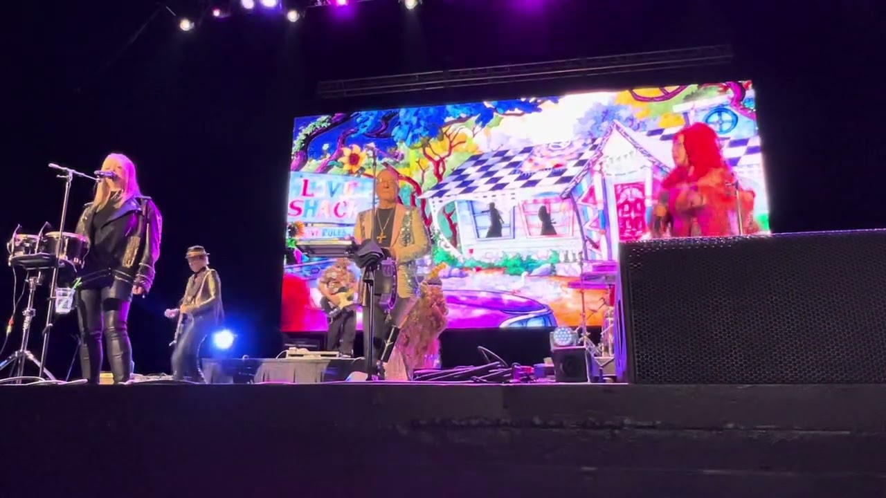 Love Shack (with Band Intro) - The B-52s - Ameris Bank Amphitheatre - October 25, 2025