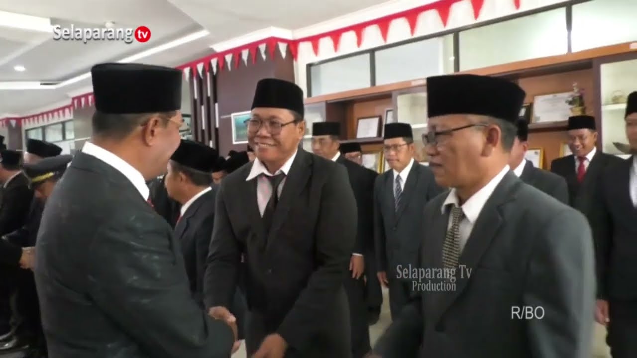 SEBANYAK 34 PEJABAT LOMBOK TIMUR DILANTIK