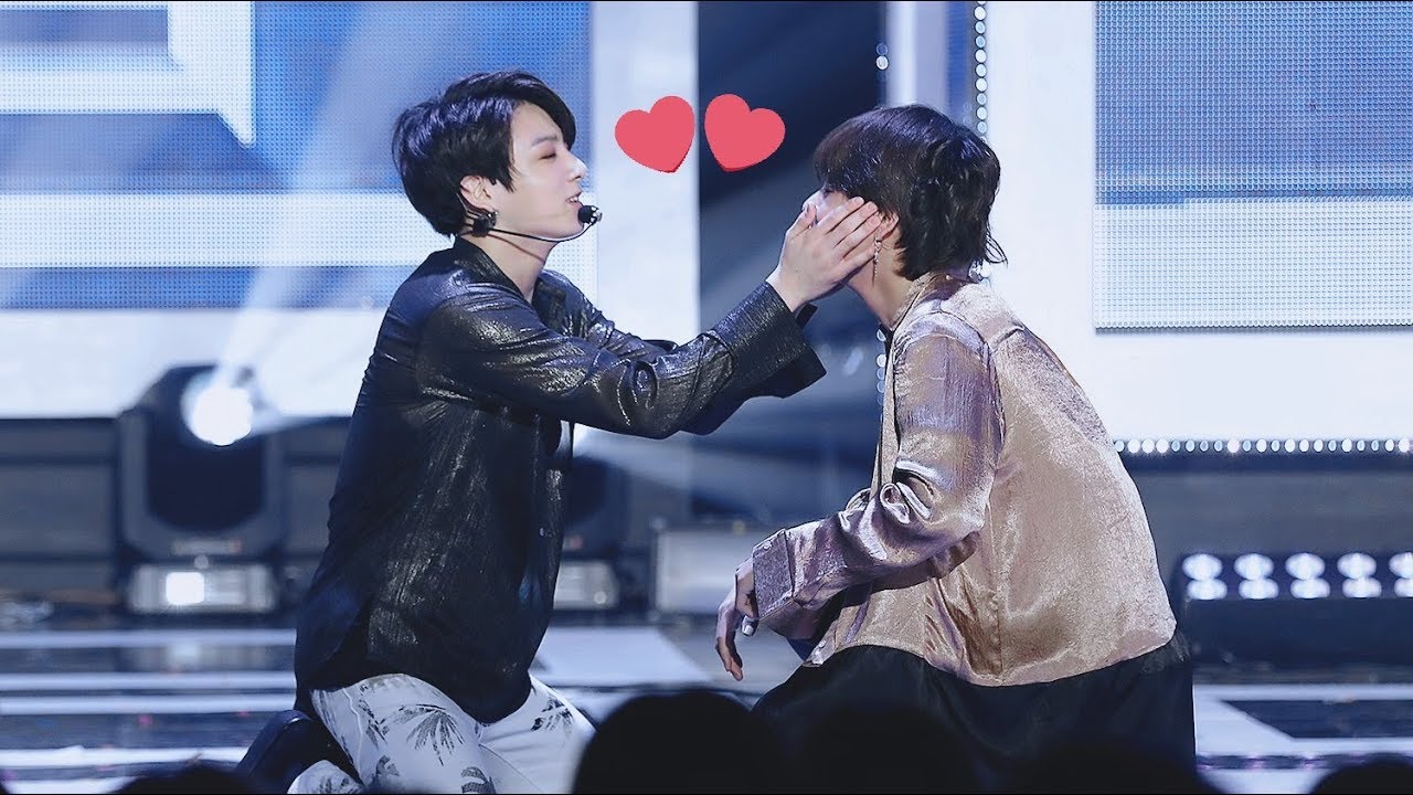 [ VKS ] Những lần chạm nhau mờ ám của TaeHyung - JungKook (Phần 2)(Touch each other) ( VKook )