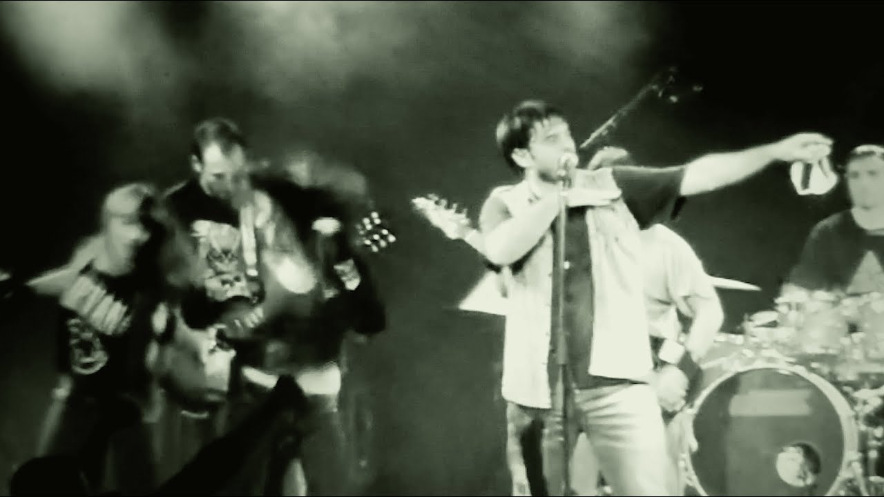 ABRAZANDO LOBOS - EL FANTASMA DE LA ÓPERA