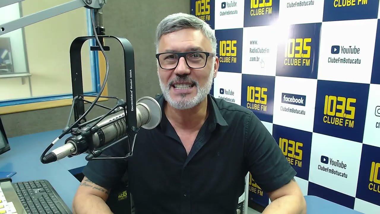 Cada dia é um pedaço de tempo que não volta.