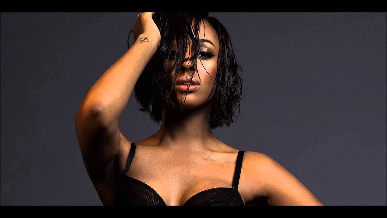 Alexandra Burke - I Will Always Love You (Acoustic)