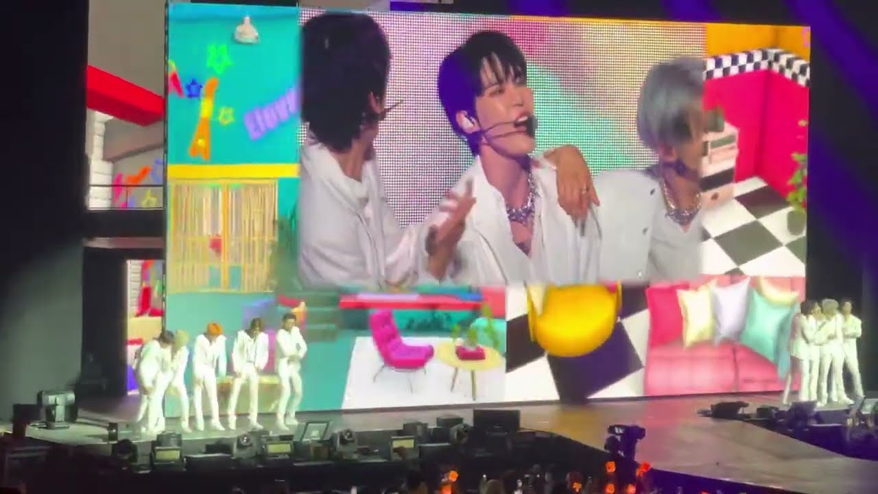 NCT 127 NEOCITY THE LINK in LA - Elevator + Dreamer + Love Song
