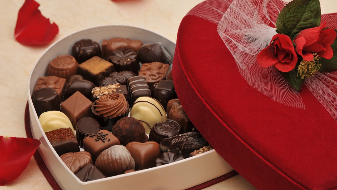 Luxury chocolate gift boxes      #ideas #ديكور #أفكار #أفكار #design #ديكورات #ديكورات_داخليه #