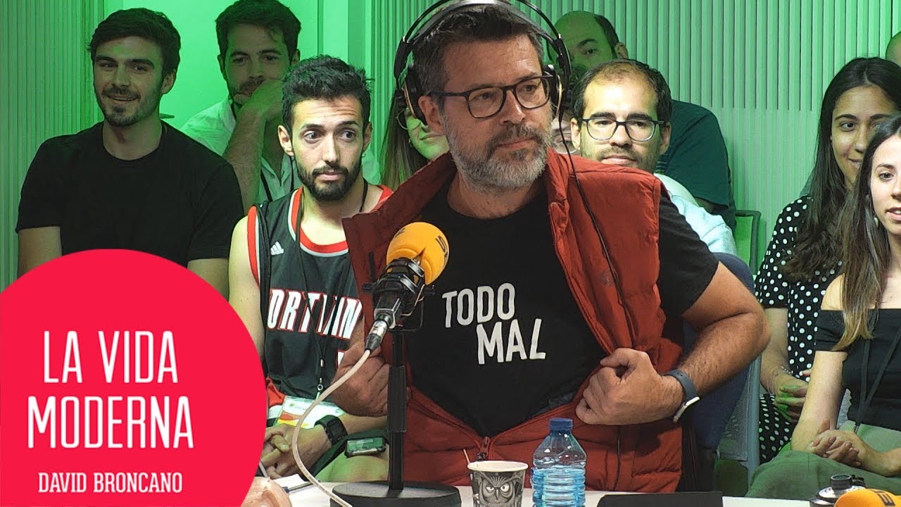 TODO MAL | El fachaleco, nueva prenda oficial en Madrid central #LaVidaModerna