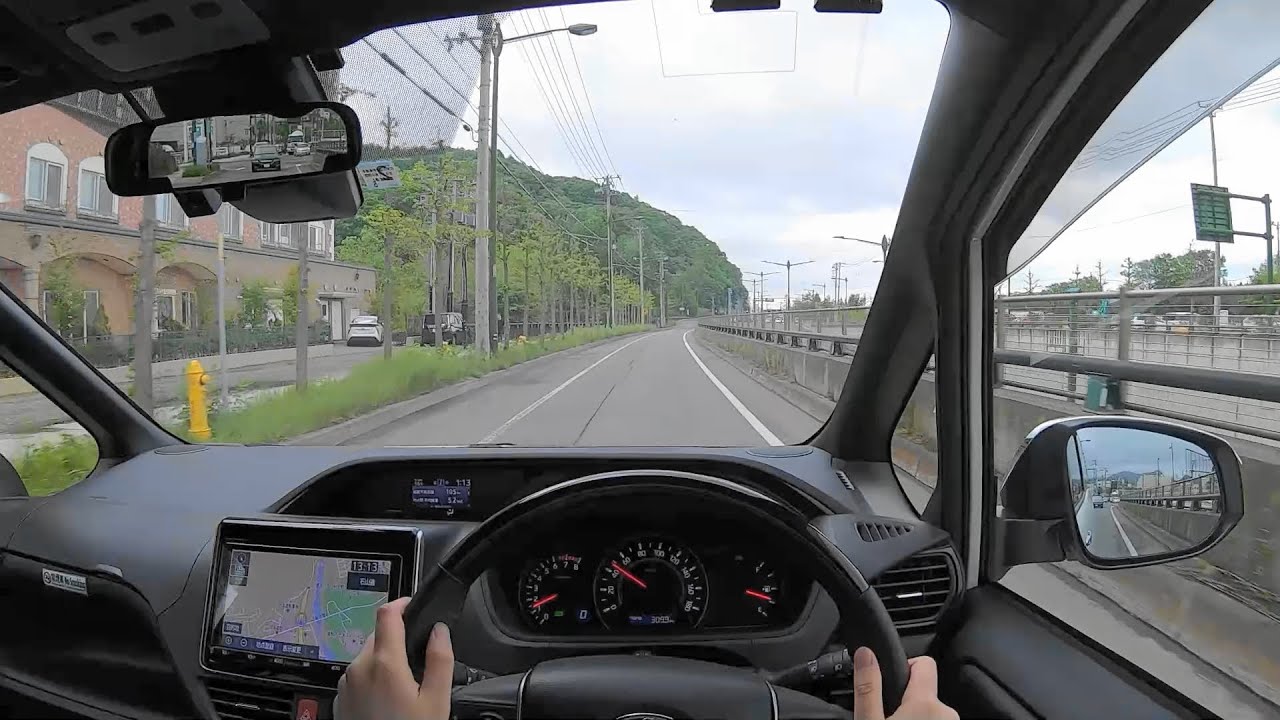 【Test Drive】2021 TOYOTA NOAH Si W&times;B Ⅲ 2.0L Gasoline 4WD - POV Drive