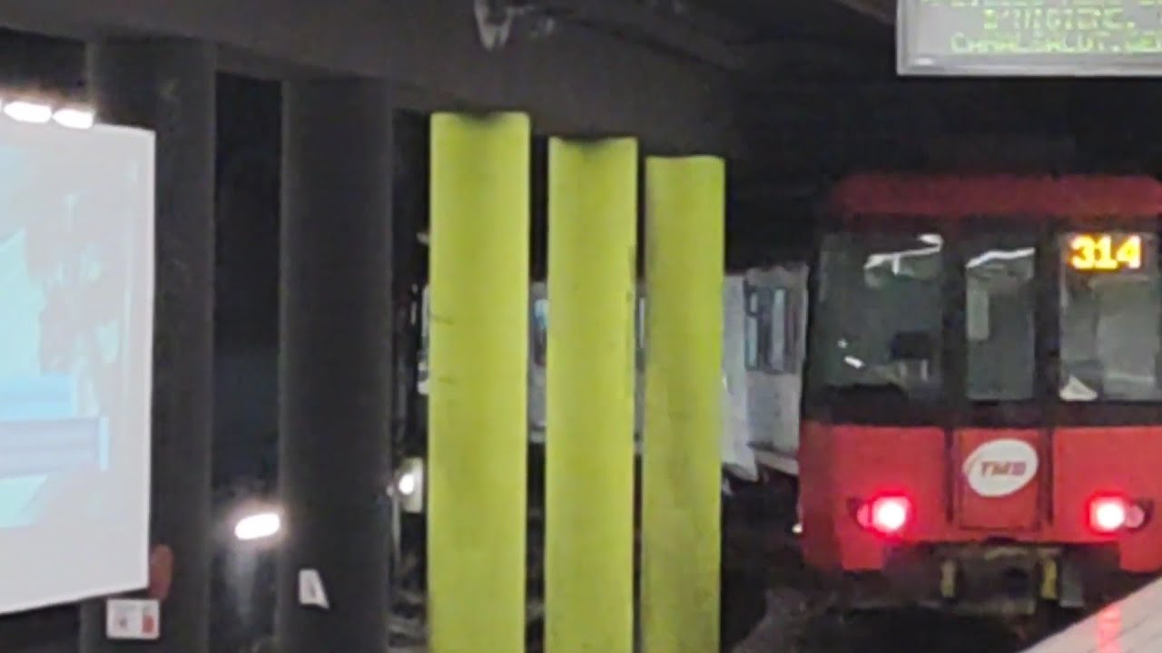 Metro de Barcelona | Drassanes L3 (TMB 2000-3000)