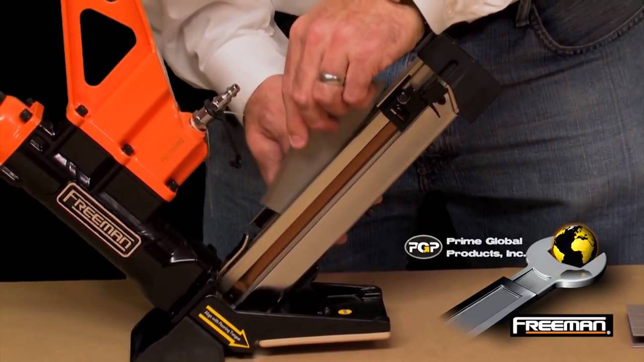 Freeman PDX50C 15.5/16 GA 2 in. Flooring Nailer - Loading Fasteners