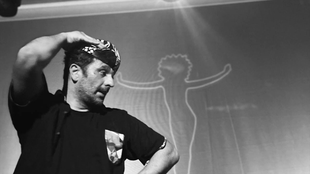 Vieille Canaille  enregistré pour la 1ere partie du concert de Flavia Coelho  Kyem Mix