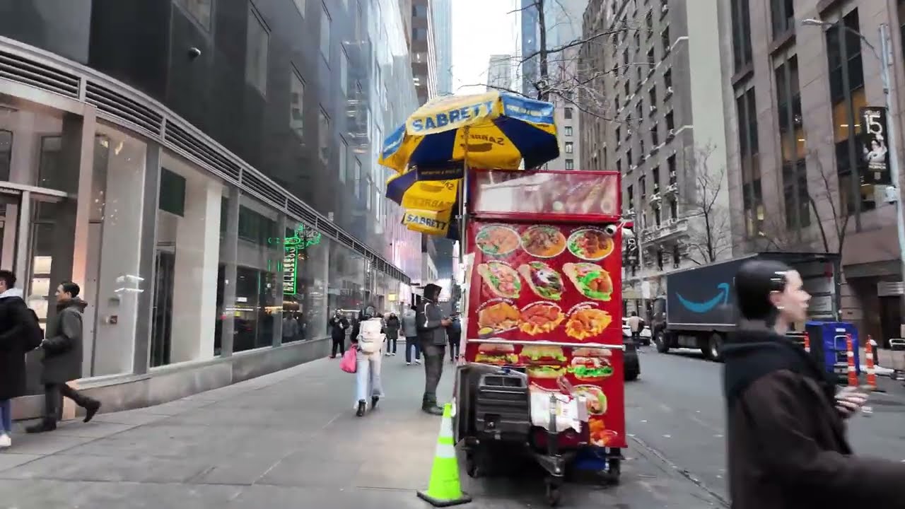 Feb 18, 2026 - NYC Live 4K IRL Box Test