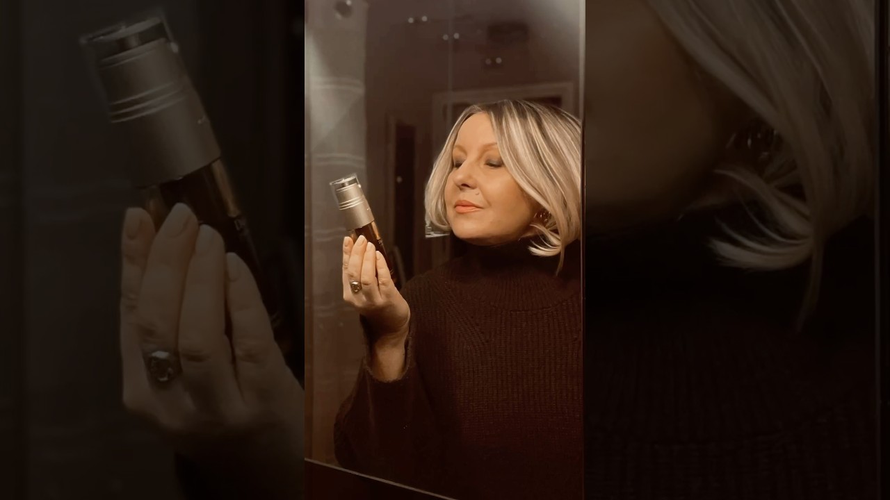 Всё изменилось благодаря подарку двум средствам от Clarins,которые буквально преобразили мою кожу!