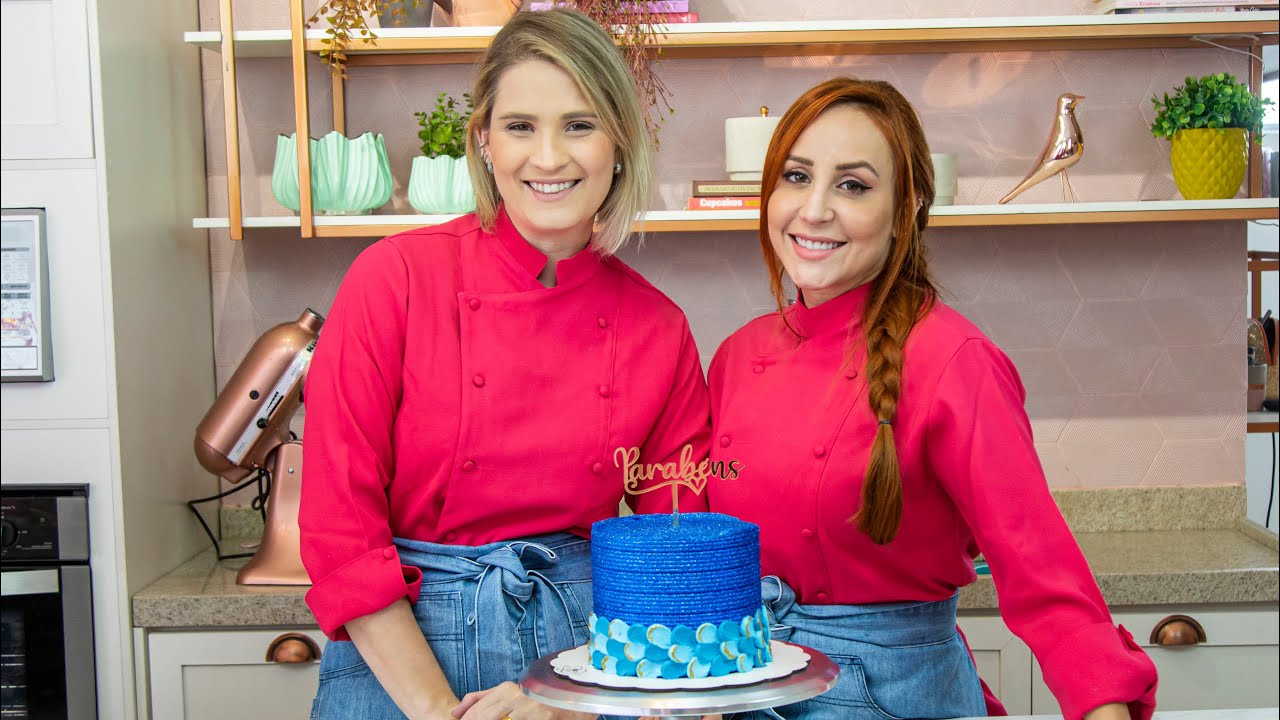 Bolo glow cake azul