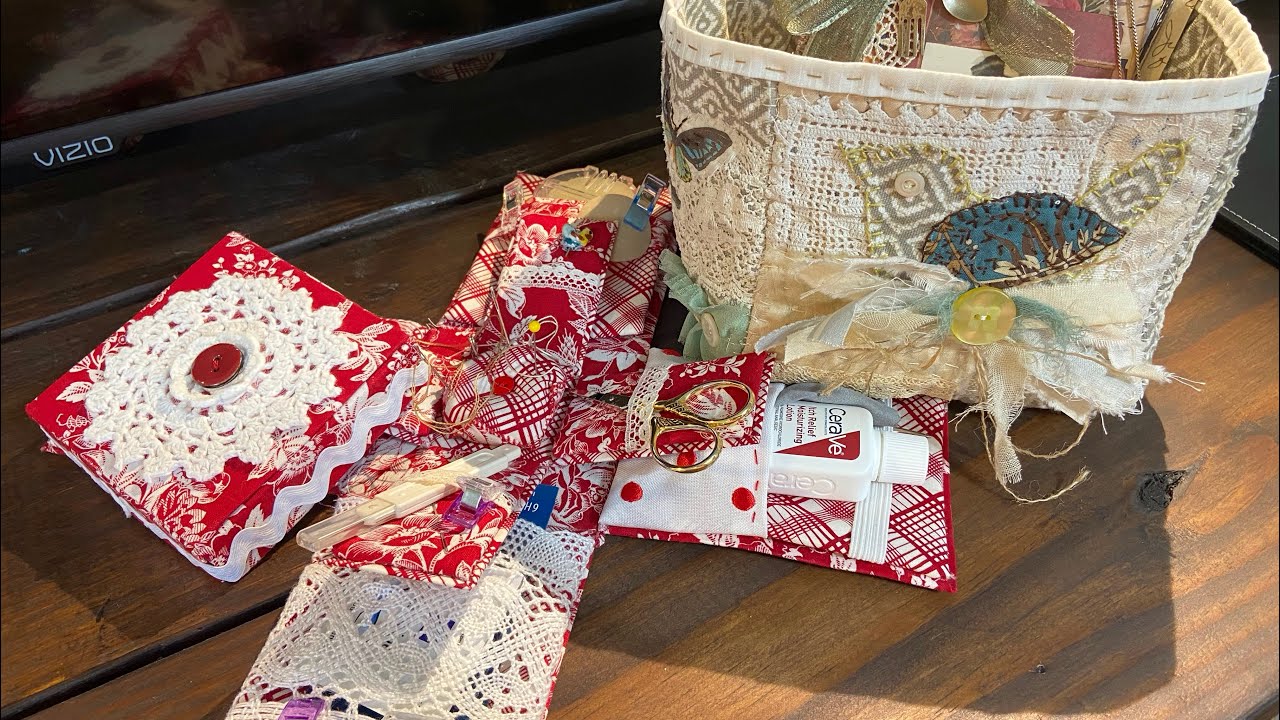Sunday Slow-Stitching with Rita       (Victorian Etui)      4/28