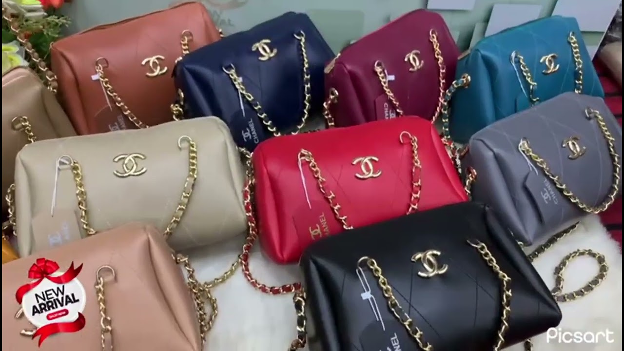 ❤️Chanel cross body bag for girls.