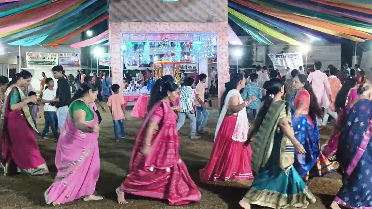 Gujrati garbha during Navratri festival 
