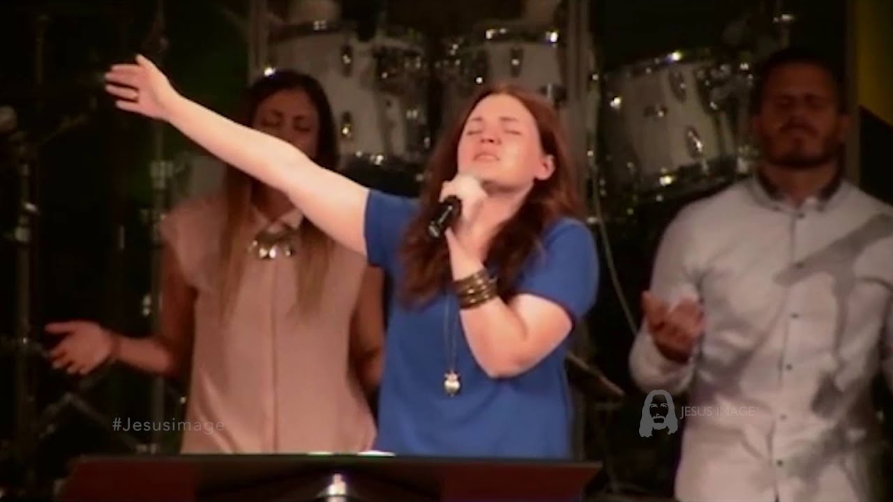 Worship Leader touched by the Power of God