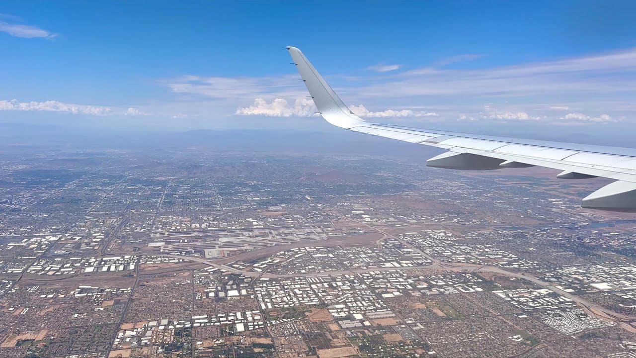 Bright & Clear Phoenix Afternoon Landing - American Airlines Airbus A321NEO (PHX/KPHX) // N458AL