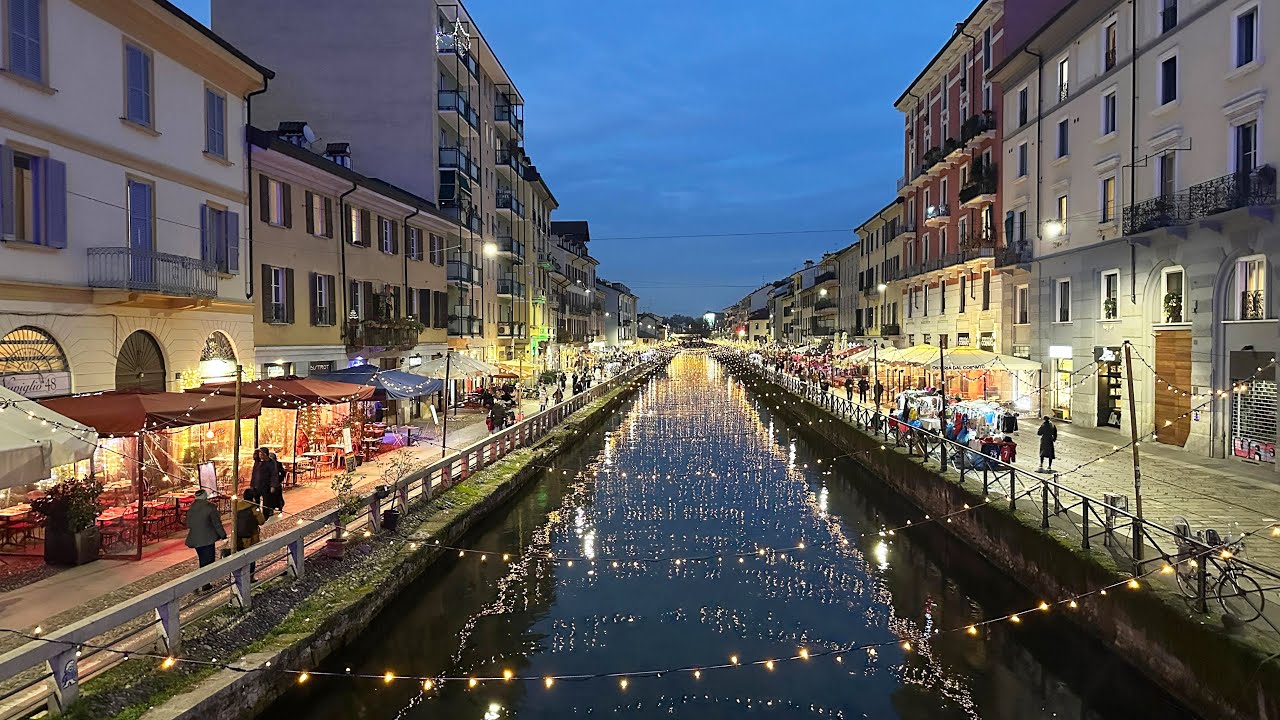 Milano Navigli  | Milan Christmas Lights Evening Walking Tour 2024