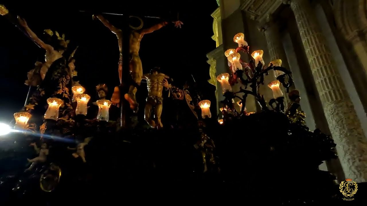 Stmo. Cristo del Perdón | Entrada y subida Catedral | AM Polillas | Semana Santa de Cádiz 2023
