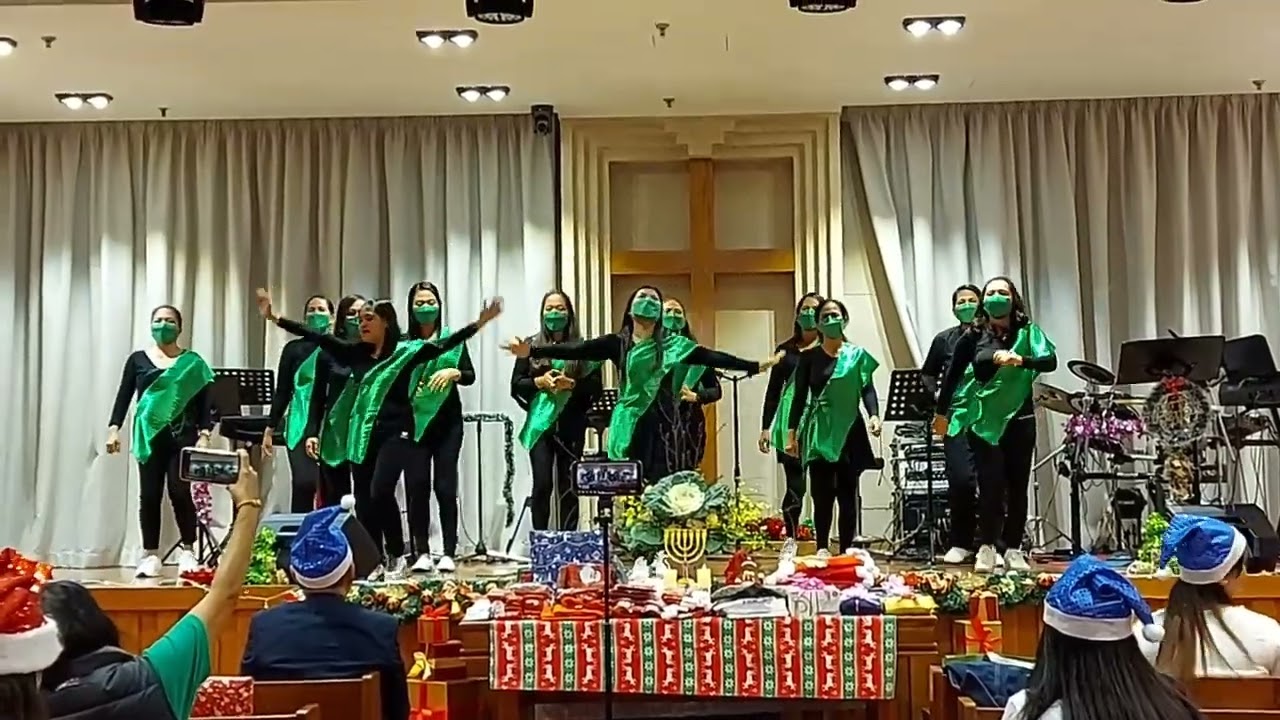 CHRISTMAS CAROLLING CONTEST|GREEN TEAM 3RD PLACE|LSFGC CHRISTMAS PARTY