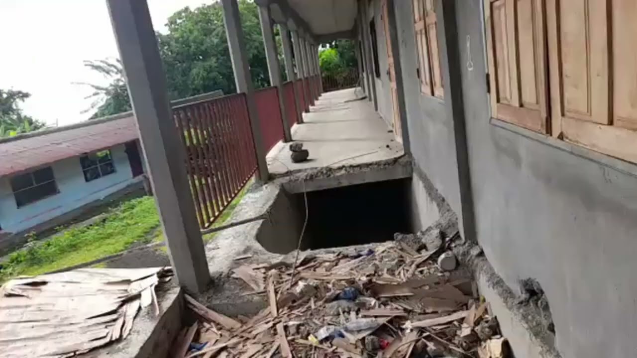Une école primaire construite par Qatar  à NTSOUDJINI abandonnée par le gouvernement AZALI