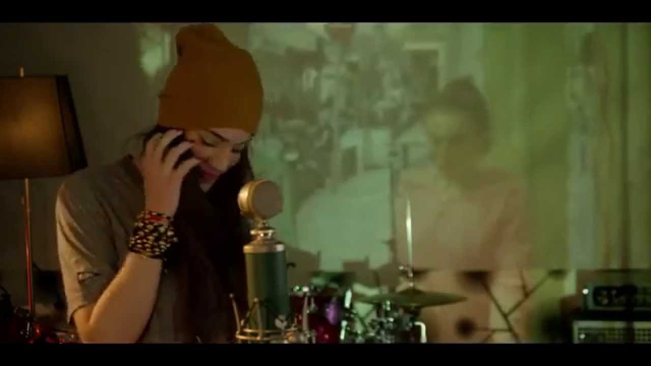 Stavento feat. Ήβη Αδάμου -  