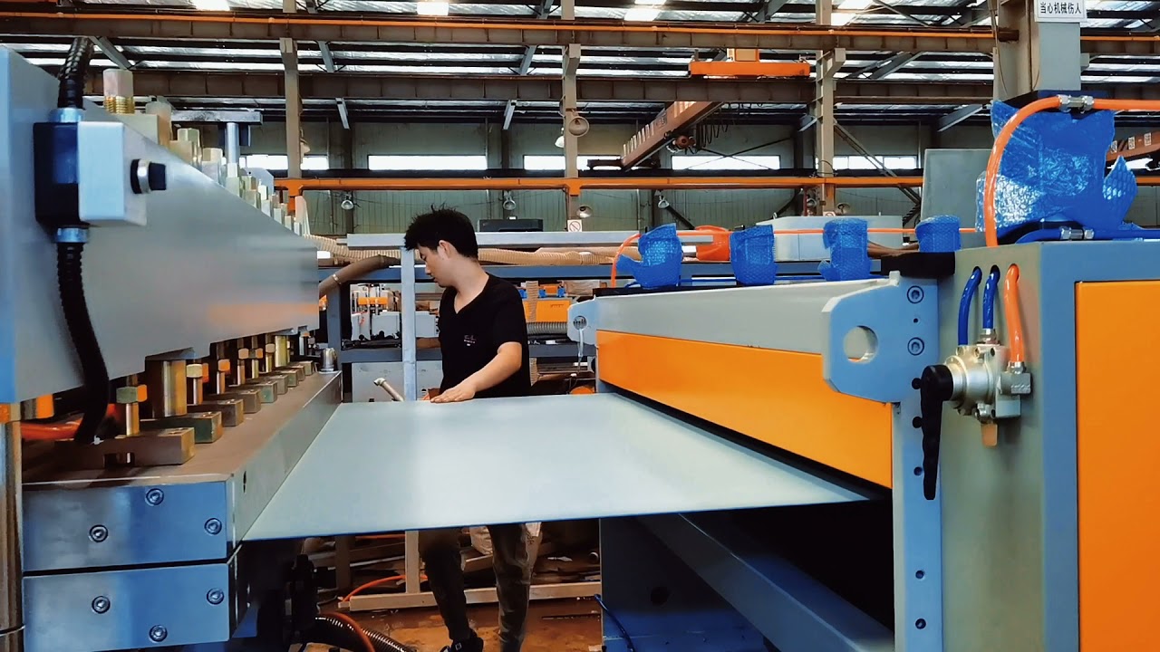 Multi-layer co-extrusion PP corrugated sheet machine