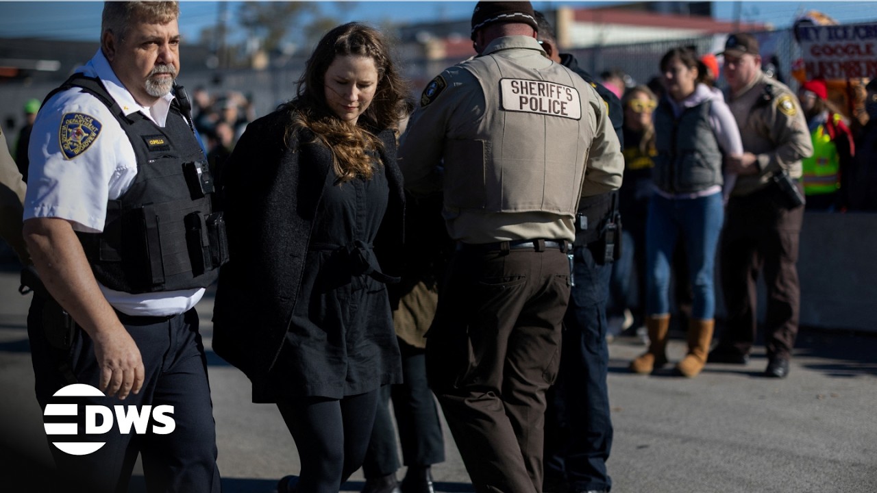 FULL Protest: Faith Leaders Clash with Police at Broadview ICE Facility | Chaos Unfolds | AC15