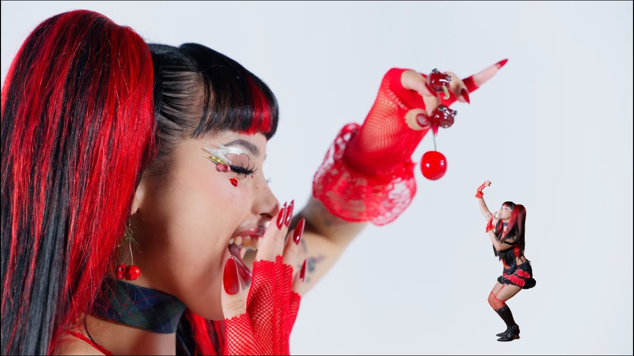 ABIGELIC - CHERRY BOMB (Video Oficial)