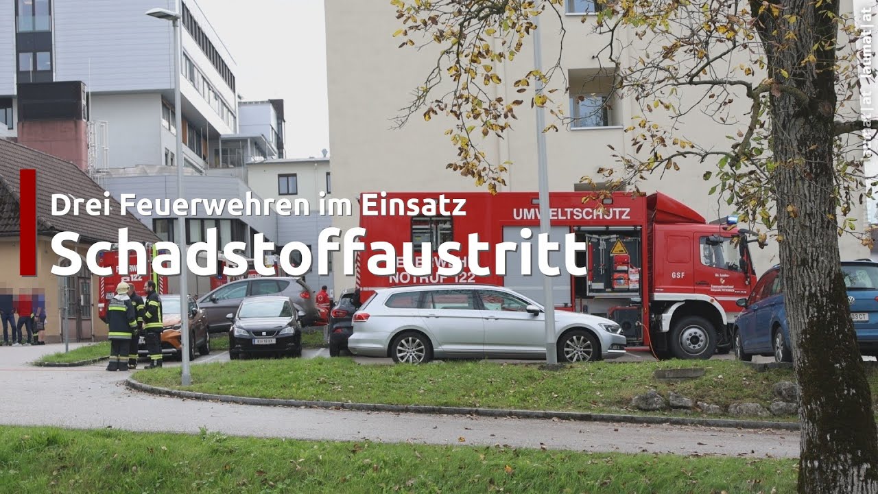 Schadstoffaustritt: Drei Feuerwehren bei Klinikum in Kirchdorf an der Krems im Einsatz