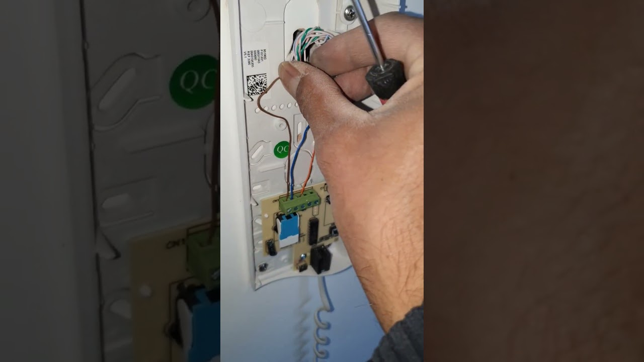 connecting a fermax andr&egrave; electrician london intercom 🇧🇷 🇬🇧