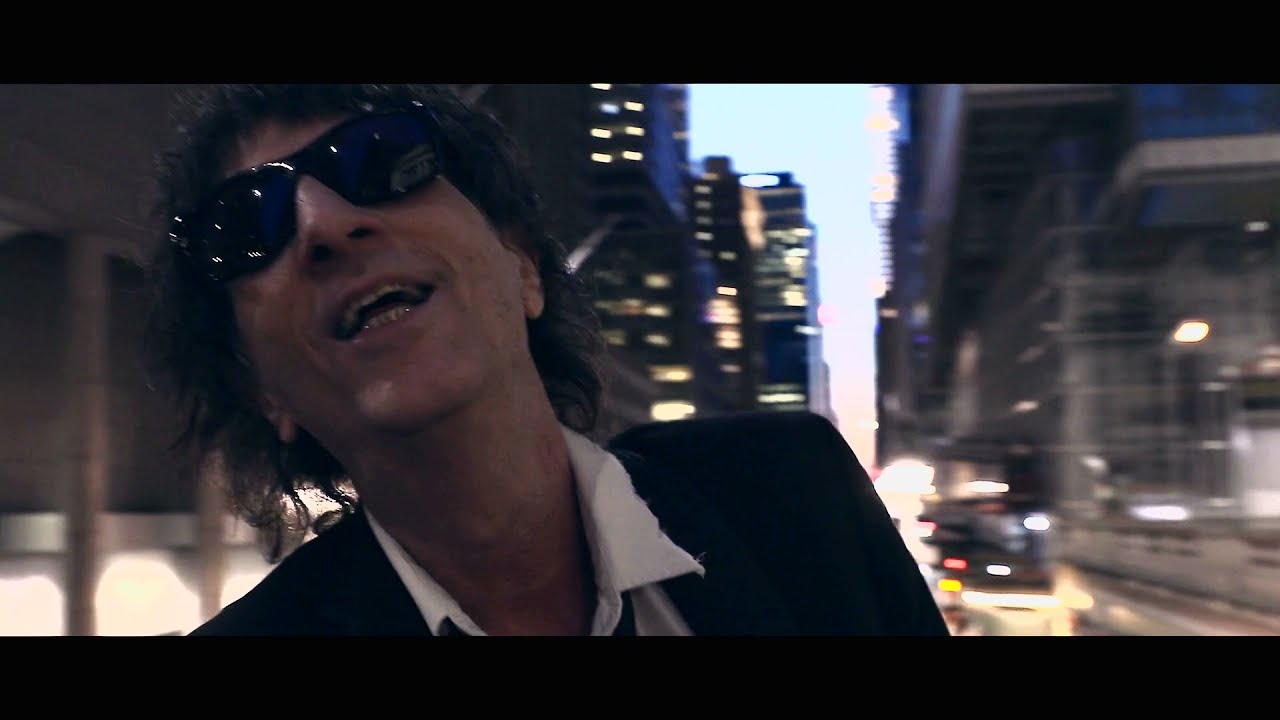 TROUBLE MAN (OFFICIAL *color* VIDEO) MiCKeY LeiGh'S MutAted mUsIc