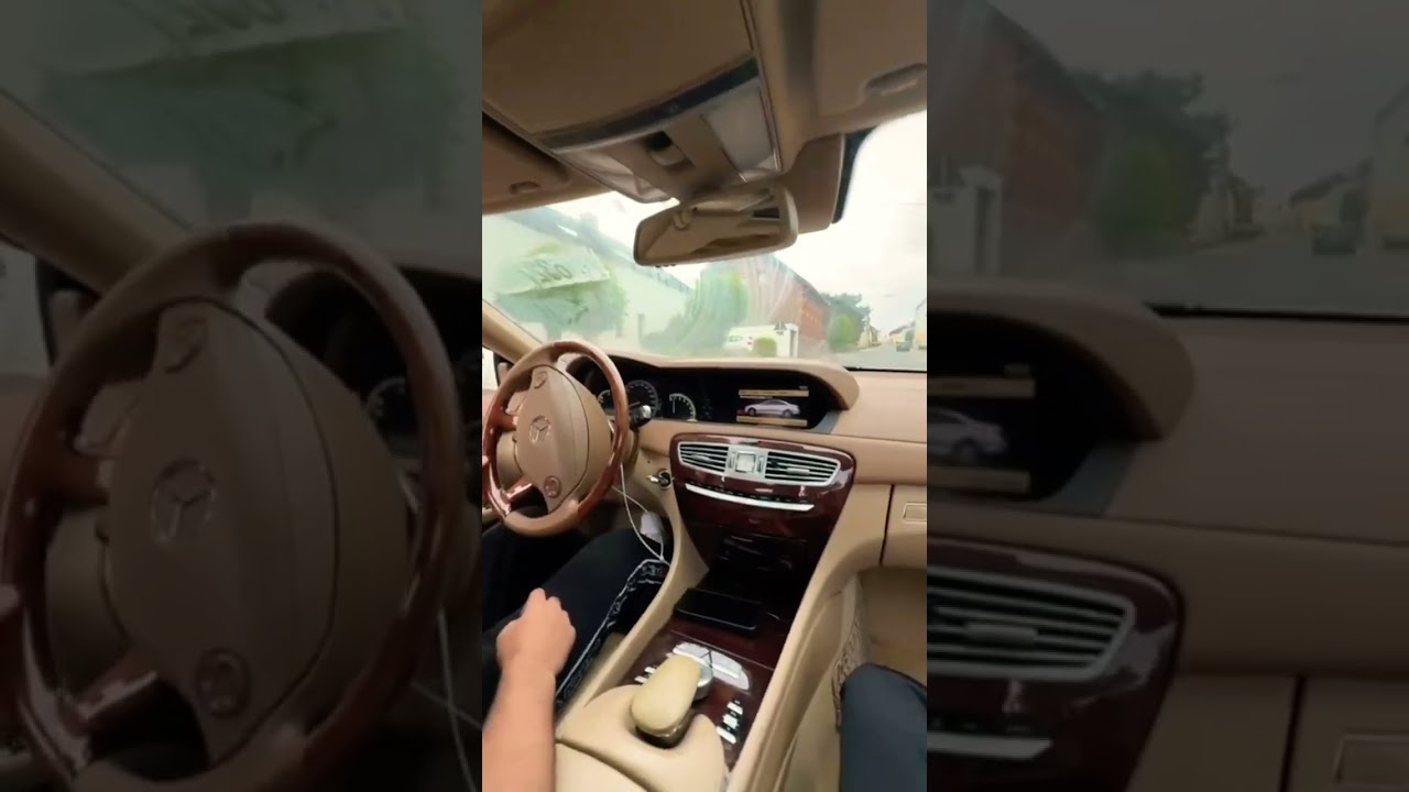 Mercedes 2008 CL550 V8 Sound