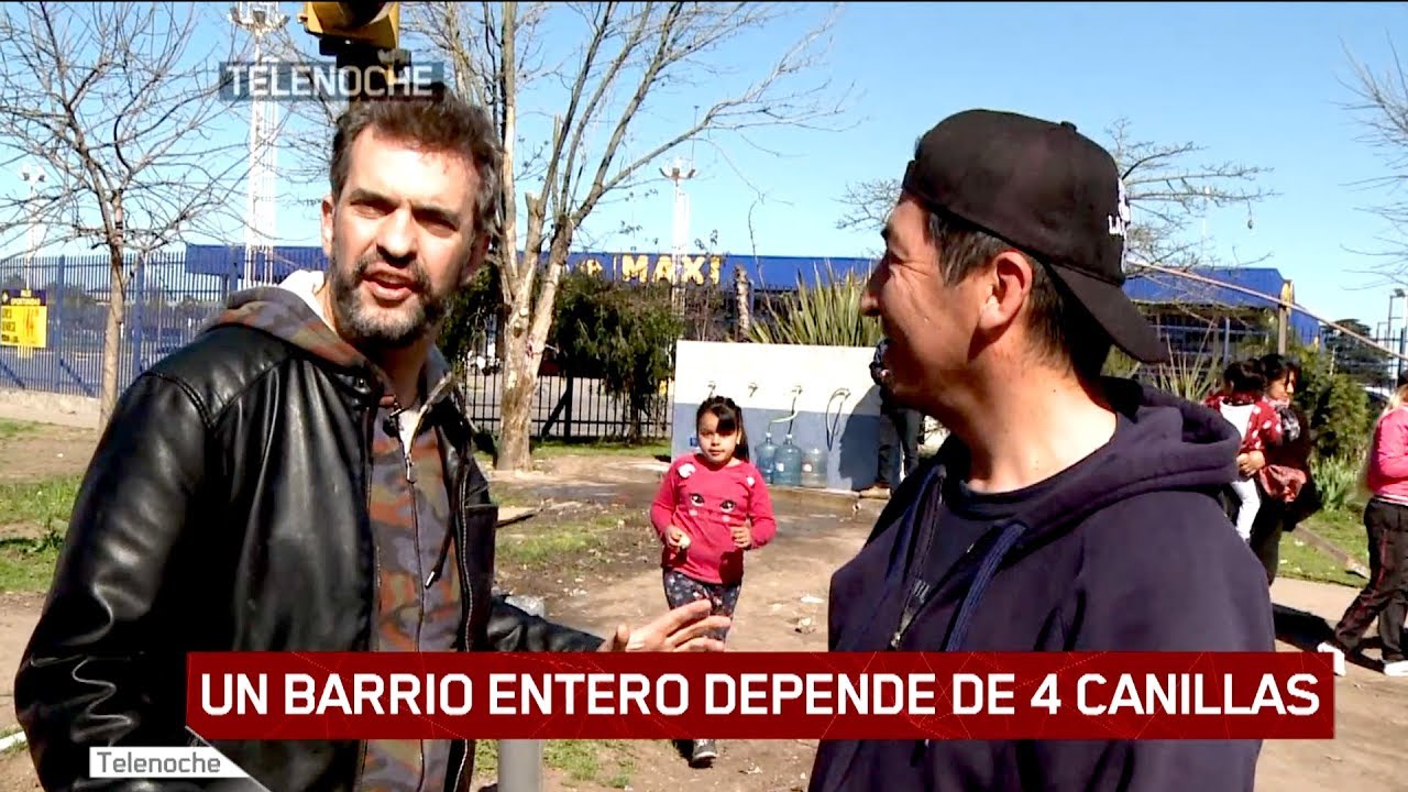 CLAYPOLE: Un barrio entero que depende de 4 canillas