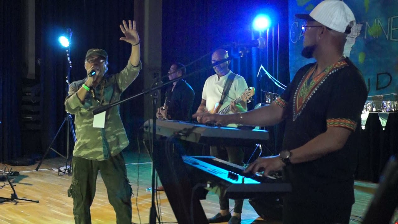 Tchiss LOPES, Roberto Matais, Erineu Monteiro, Nhela Santos e Jorge do Rosário