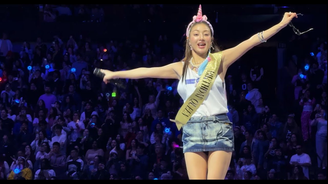 [FANCAM] 2-1-26 - Twice – THIS IS FOR TOUR - Dallas Day 2 – Encore Twice Song