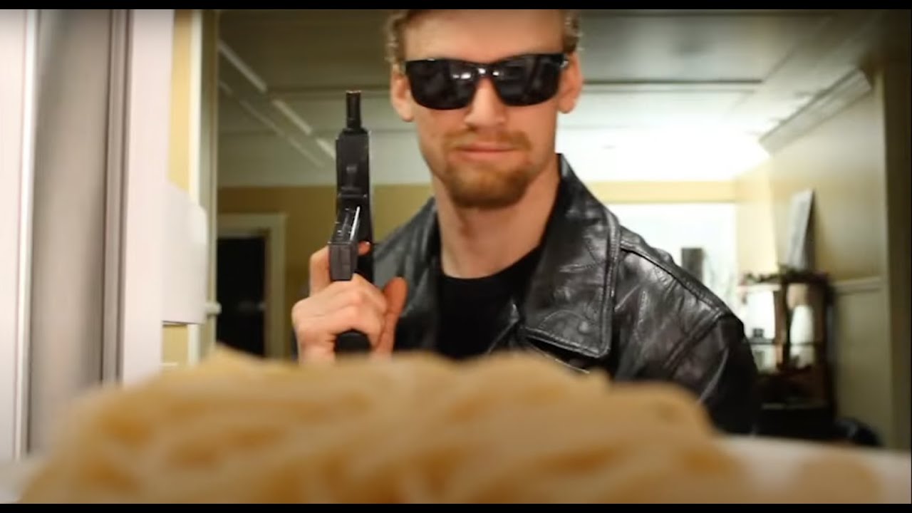 'Petty Criminal' - Short