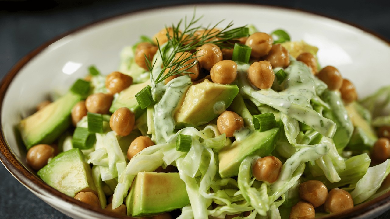 Zwei der besten Kichererbsensalate für heiße Sommertage – gesund und lecker!