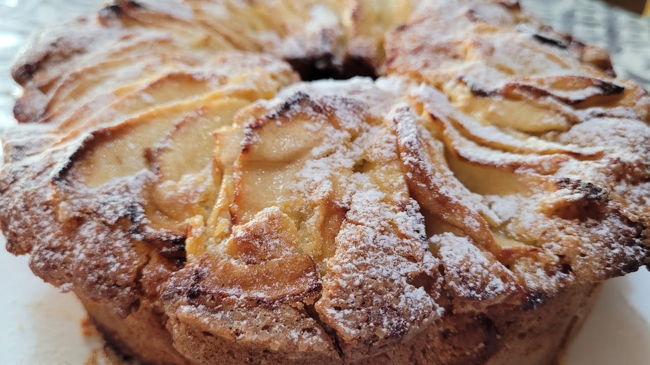 CIAMBELLONE GOLOSO ALLE MELE