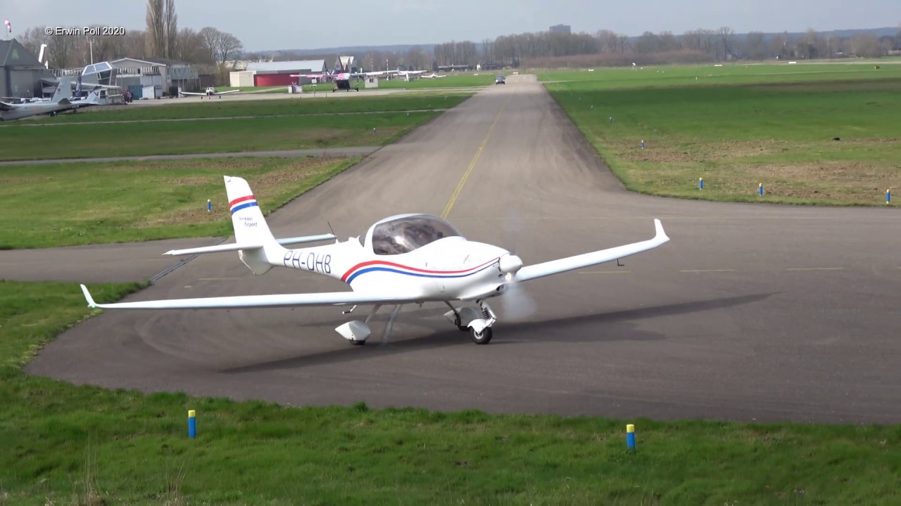 PH-DHB  Aquila A210 AT01 Teuge Airport 4 april 2020