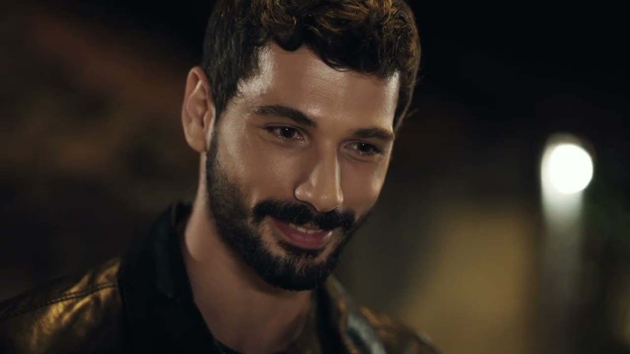 مسلسل حب بلا حدود - الحلقة 1  (Arabic Dubbed)