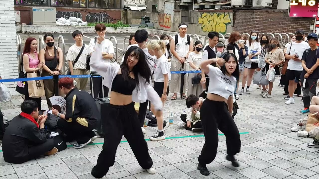 20220806 홍대버스킹 hongdaebusking 혼성댄스팀 H.A.F(하프) 05 - MONEY _ LISA