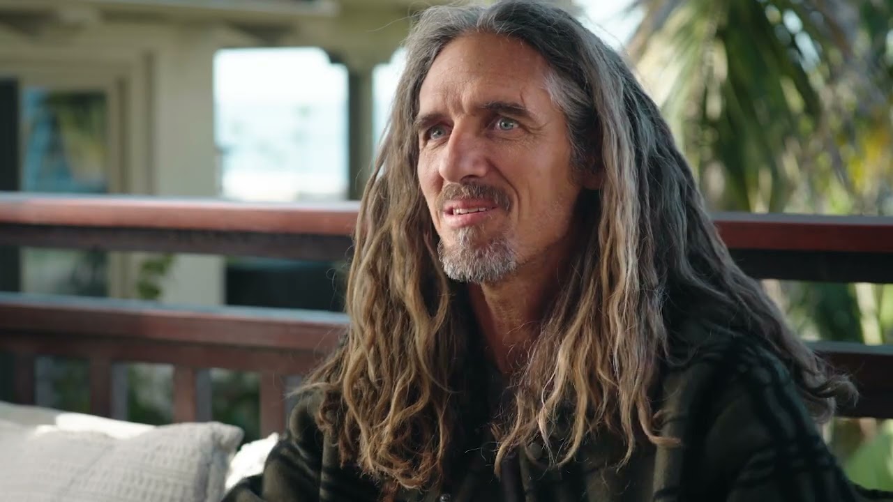 Surf Legend Rob Machado goes solar with Sunrun